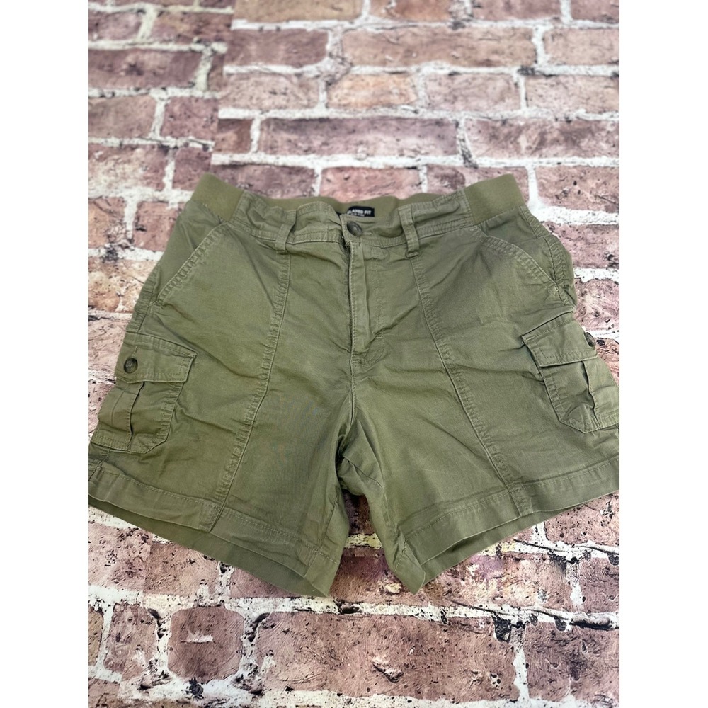 Lee Relaxed Fit Mid Rise Cargo Shorts Olive Green Women's Size 10 Summer Staple - Picture 2 of 13